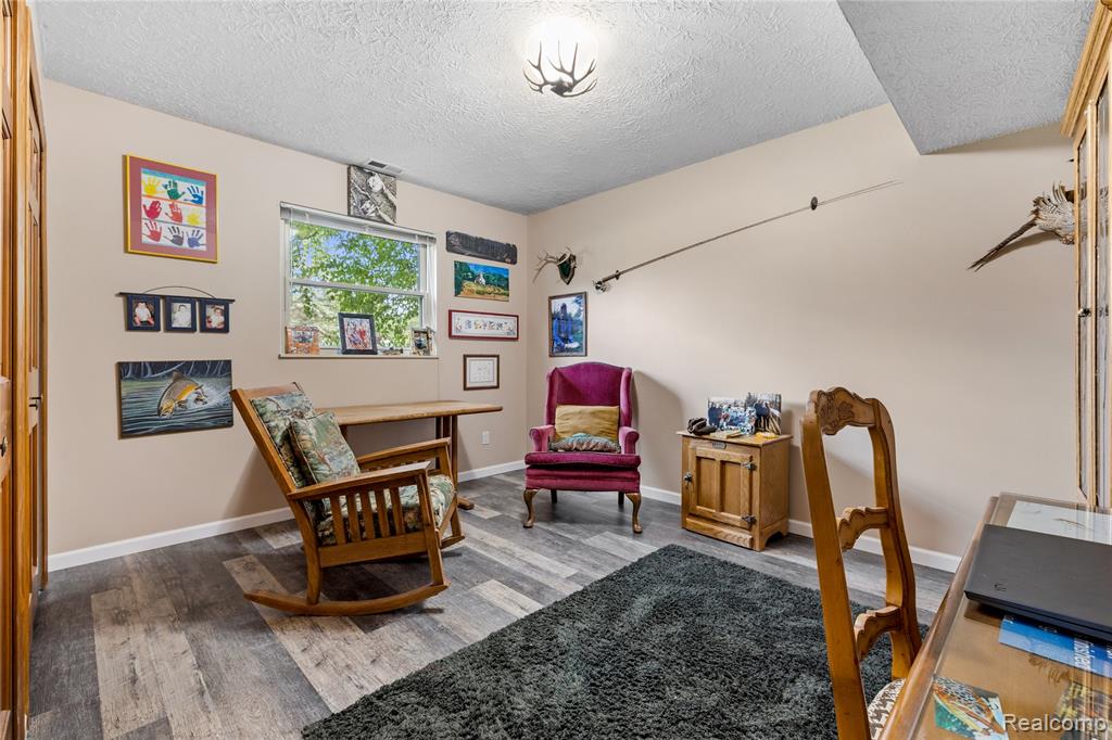 6180 Meyer Avenue, Brighton, MI 48116 — Photo 18