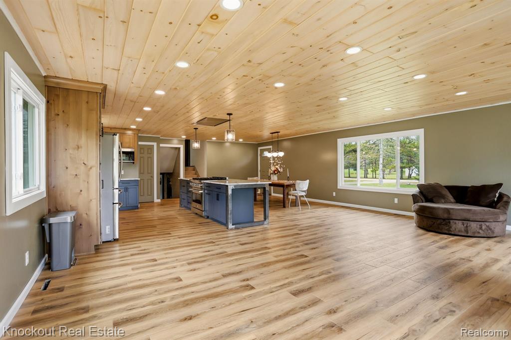 3467 Pebble Creek Drive, Vassar, MI 48768 — Photo 16