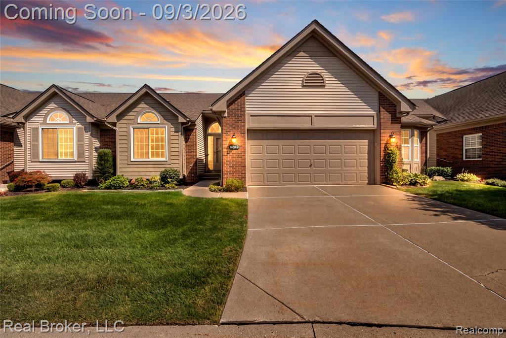 14849 Heather Pointe Drive, Sterling Heights, MI 48313