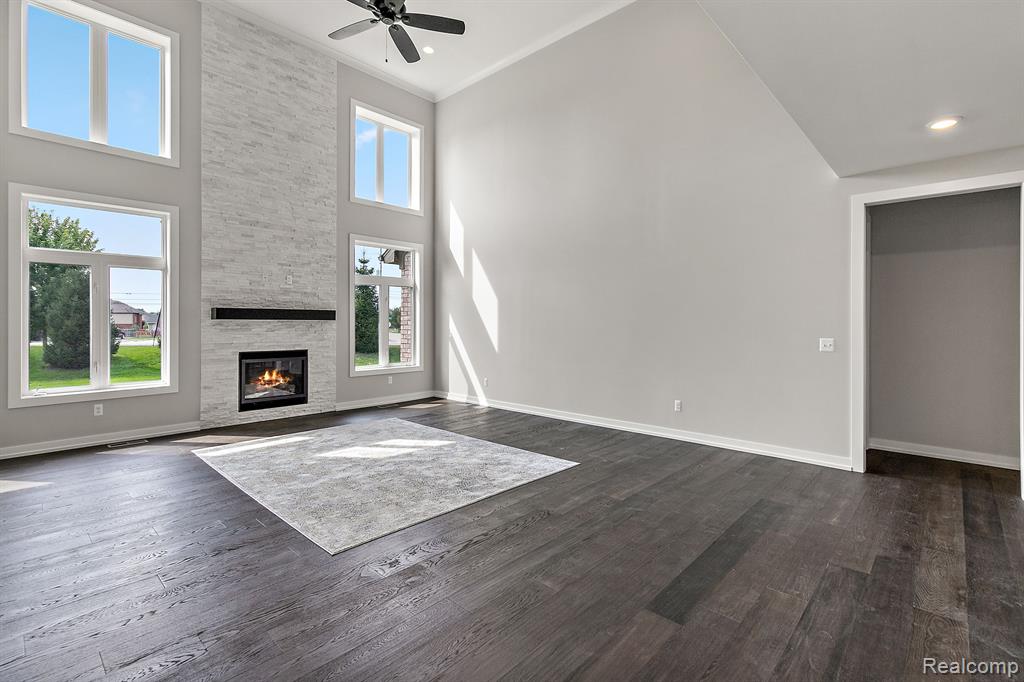 45190 TWIN RIVER Drive, Macomb, MI 48044 — Photo 19