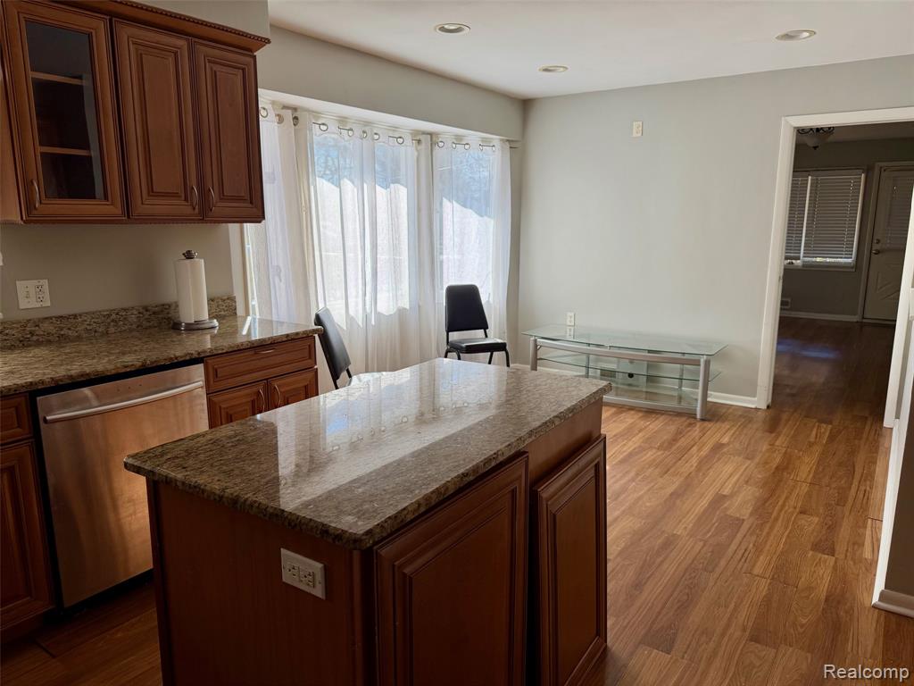 17617 Avilla Blvd Boulevard, Lathrup Village, MI 48076 — Photo 33