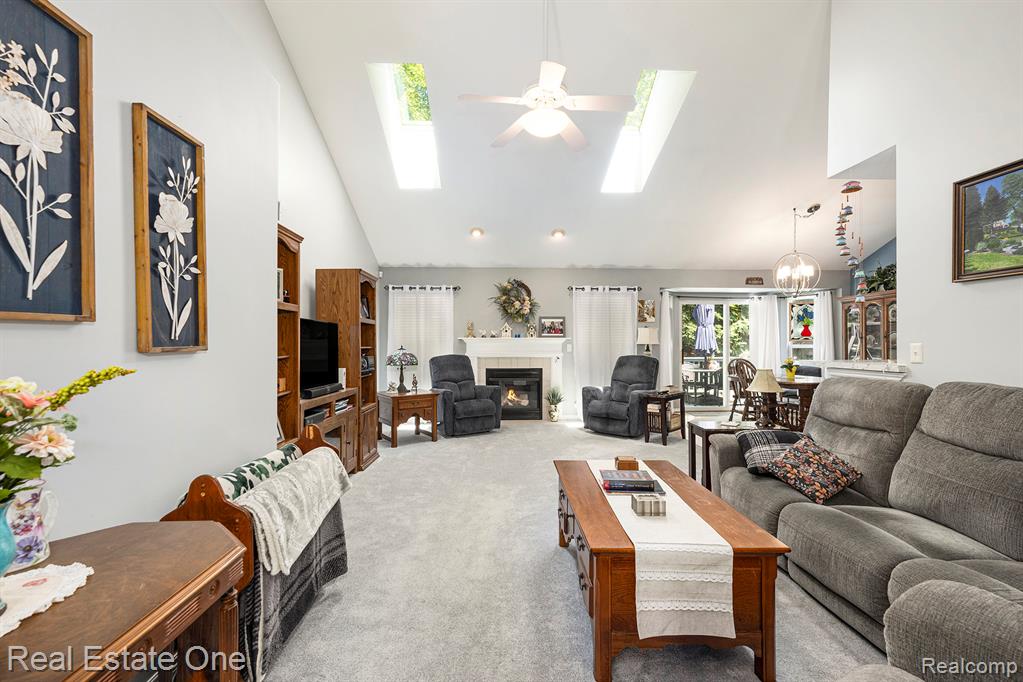 4097 Honeysuckle Drive, Sterling Heights, MI 48314 — Photo 5
