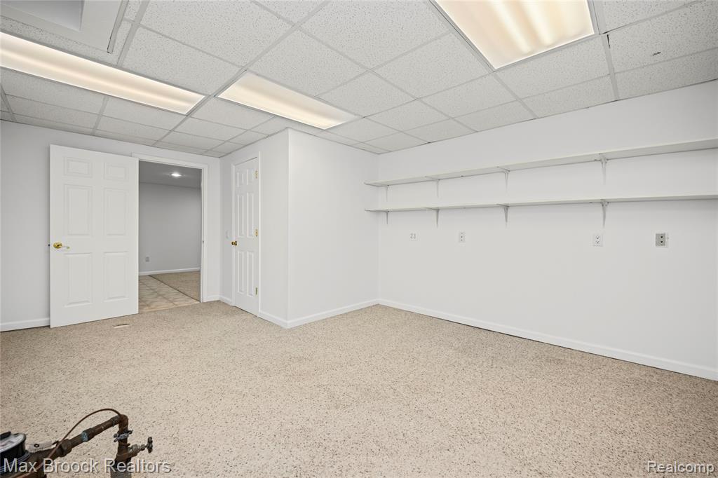 6901 Reed Court, West Bloomfield, MI — Photo 59