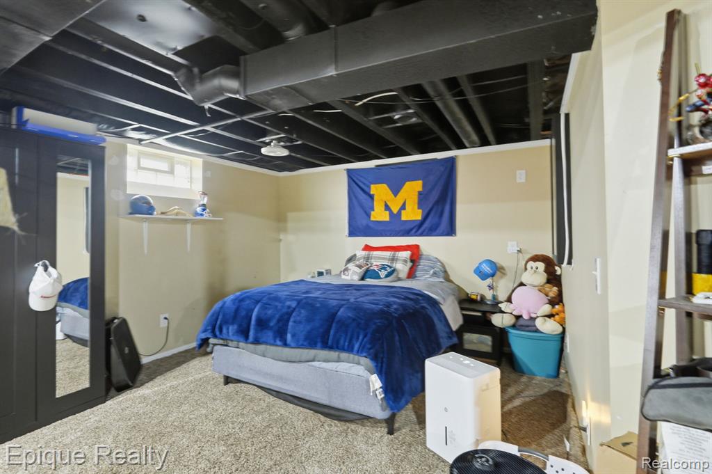 811 Los Arboles Drive, Walled Lake, MI 48390 — Photo 18