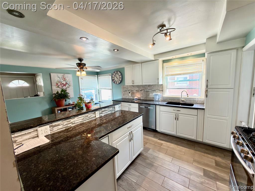 6778 Kolb Avenue, Allen Park, MI 48101 — Photo 10