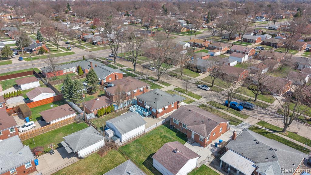 8701 Glengary Street, Dearborn Heights, MI 48127 — Photo 32