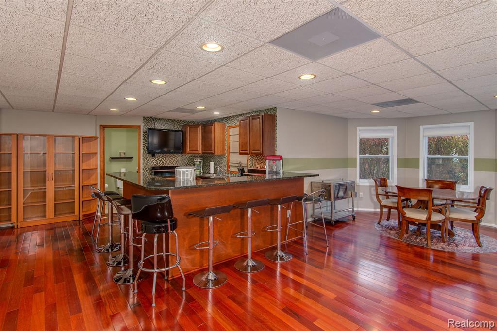 8714 GLEN HAVEN Drive, Howell, MI 48843 — Photo 28