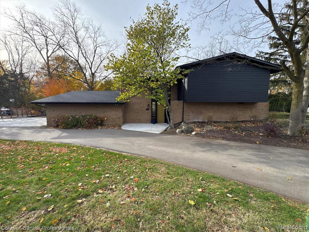 18275 Edenderry Street, Northville, MI 48168 — Photo 58