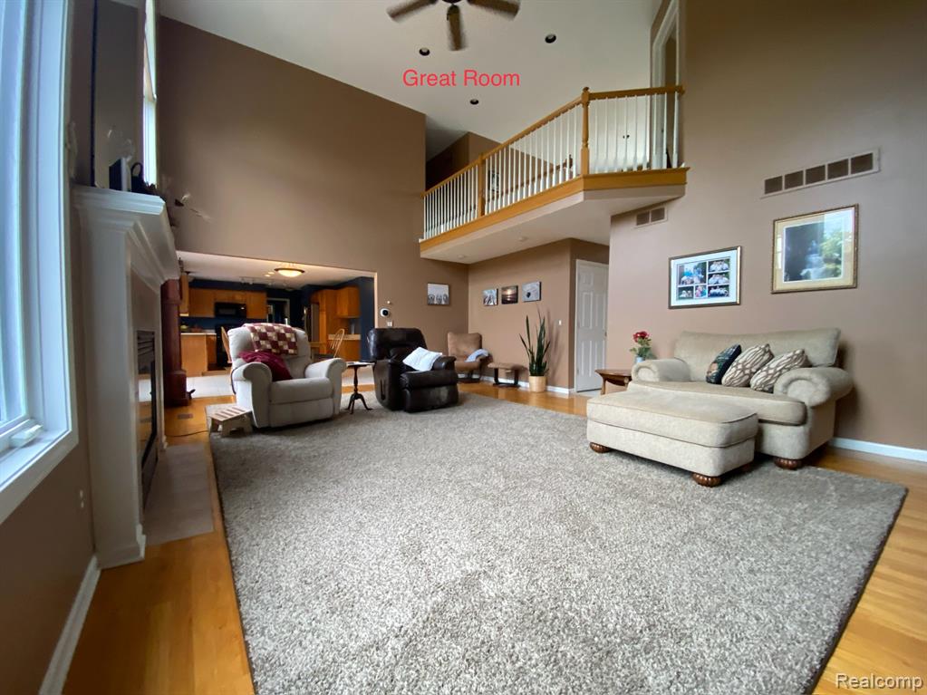 48701 LAFAYETTE Drive, Macomb, MI 48044 — Photo 37