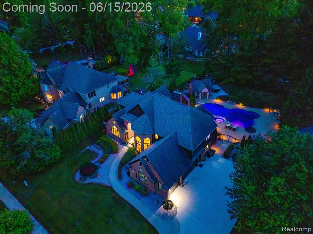 56173 Parkview Drive, Utica, MI 48316 — Photo 49