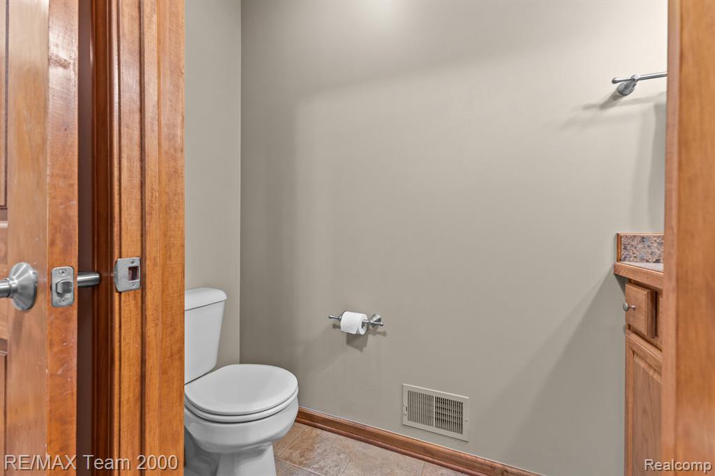 3839 Winding Pine Drive, Metamora, MI 48455 — Photo 20