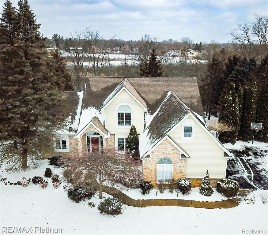 8868 Solitude Drive, Brighton, MI 48116 — Photo 46