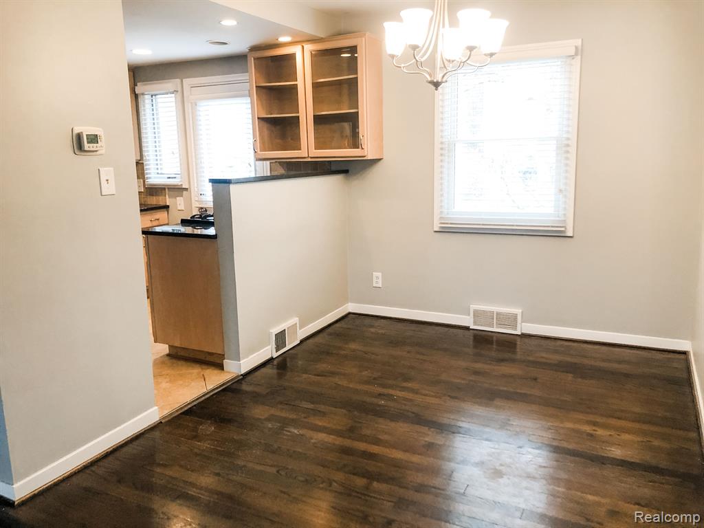 721 N ETON Street, Birmingham, MI 48009 — Photo 6