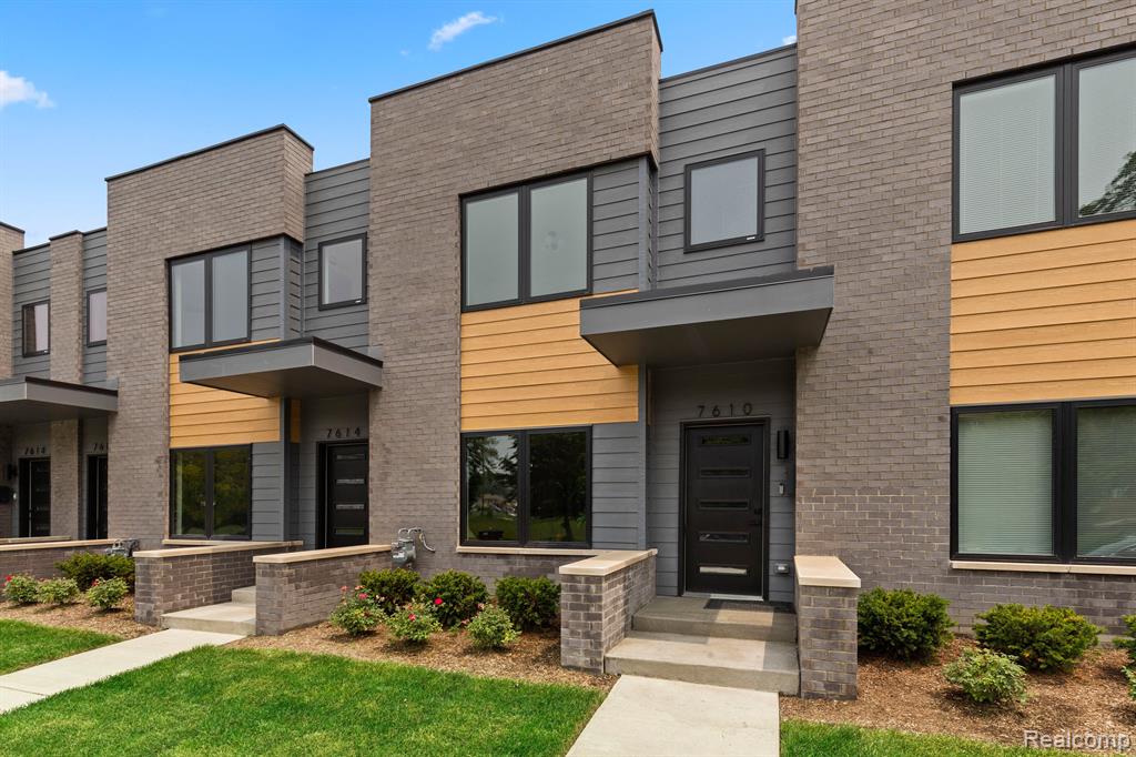 7536 Churchill Street, C19, Detroit, MI 48206 — Photo 2