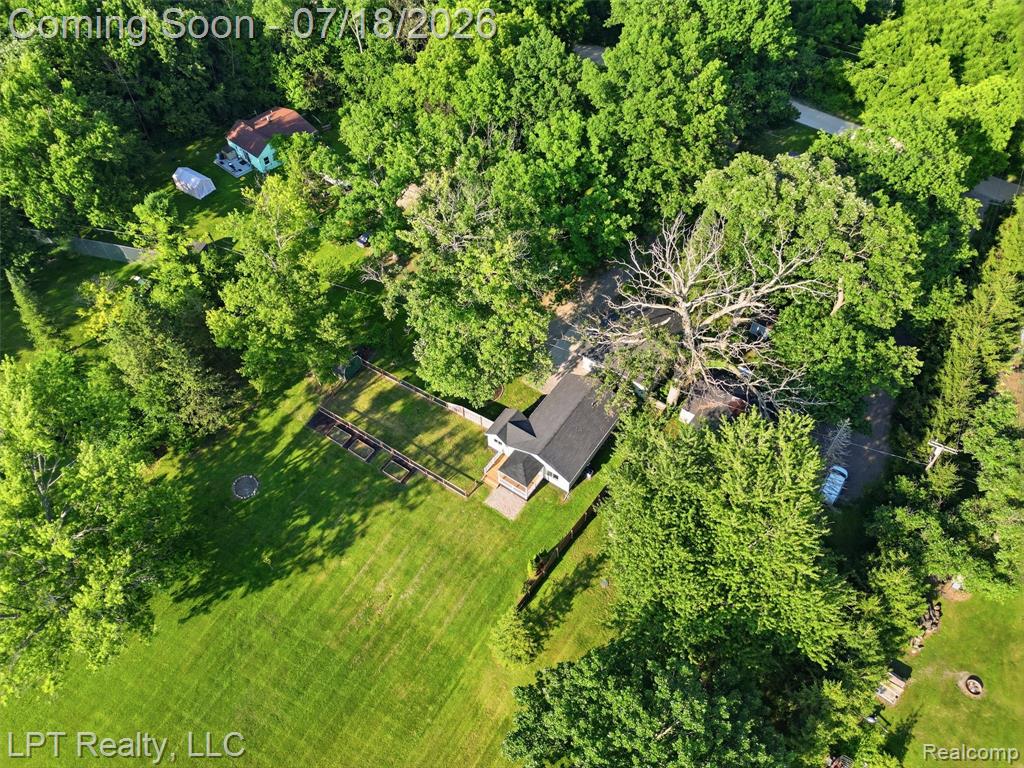 4539 Parker Drive, Howell, MI 48843 — Photo 8