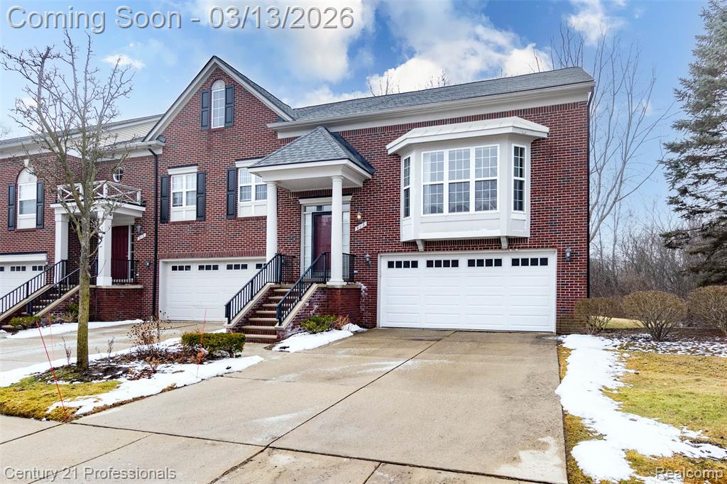 912 Sandalwood Drive, Troy, MI 48085 — Photo 2