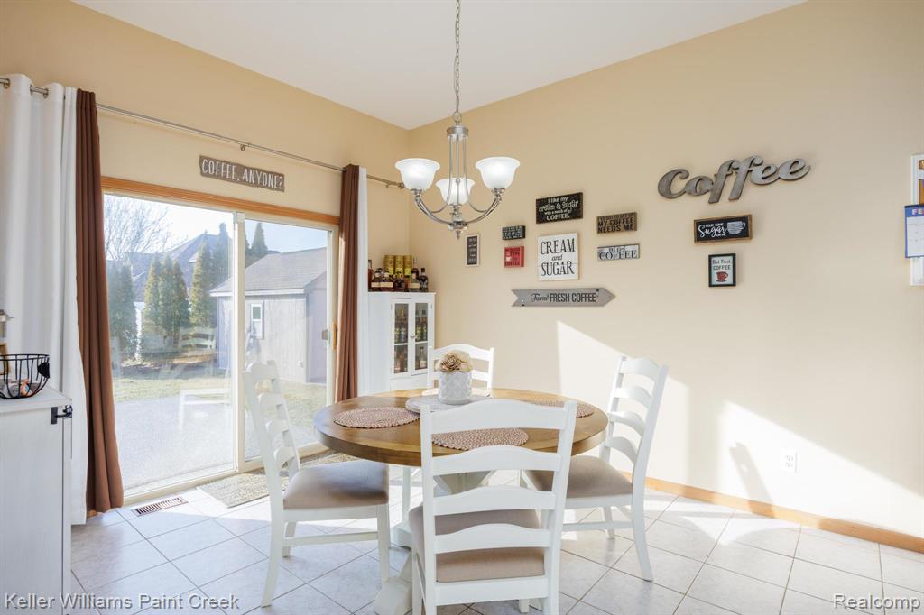 54669 Shady Creek Drive, New Baltimore, MI 48047 — Photo 10