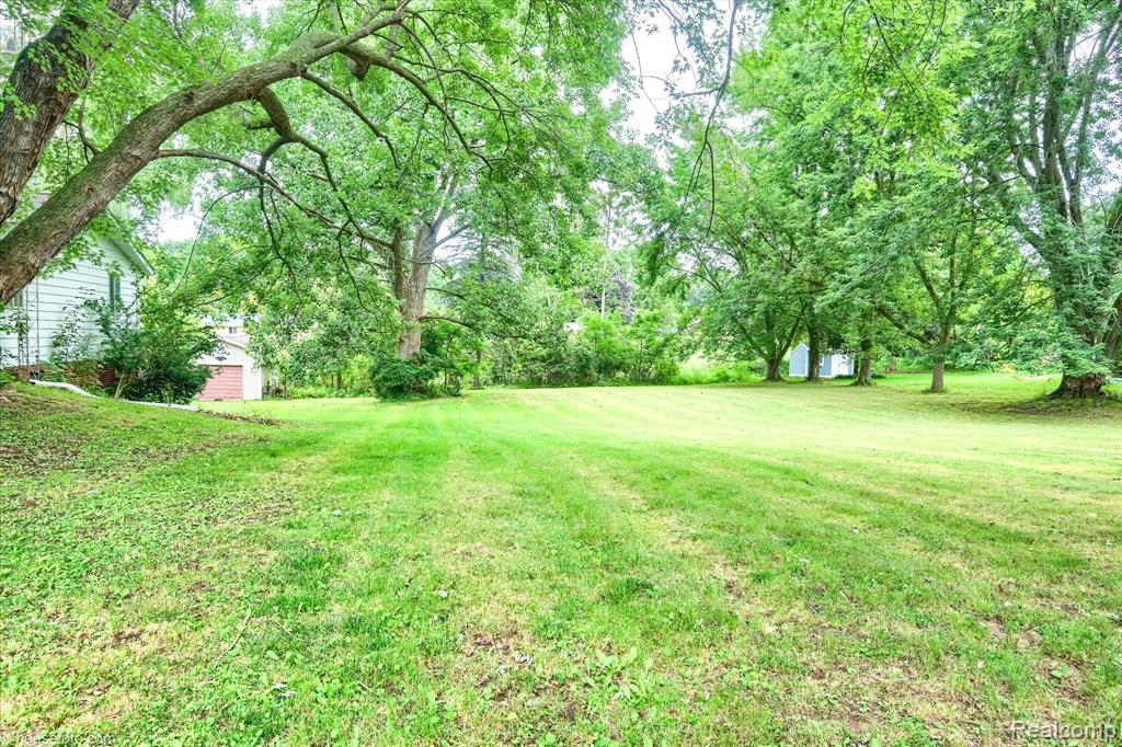 1154 Beth Drive, Lapeer, MI 48446 — Photo 46
