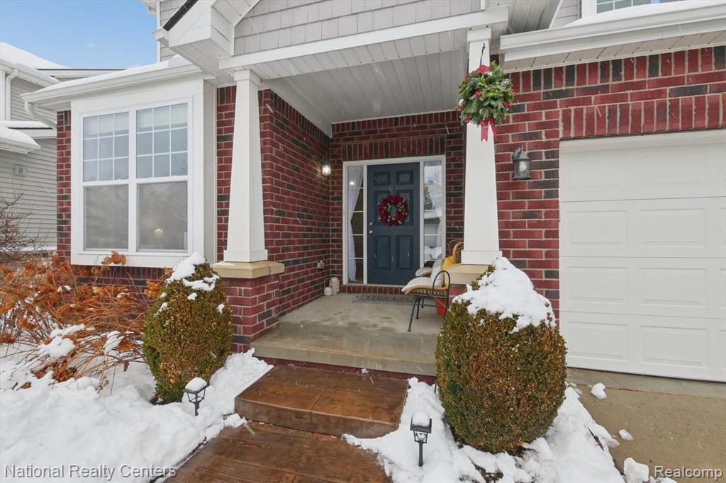 27316 Victoria Road, Novi, MI — Photo 9