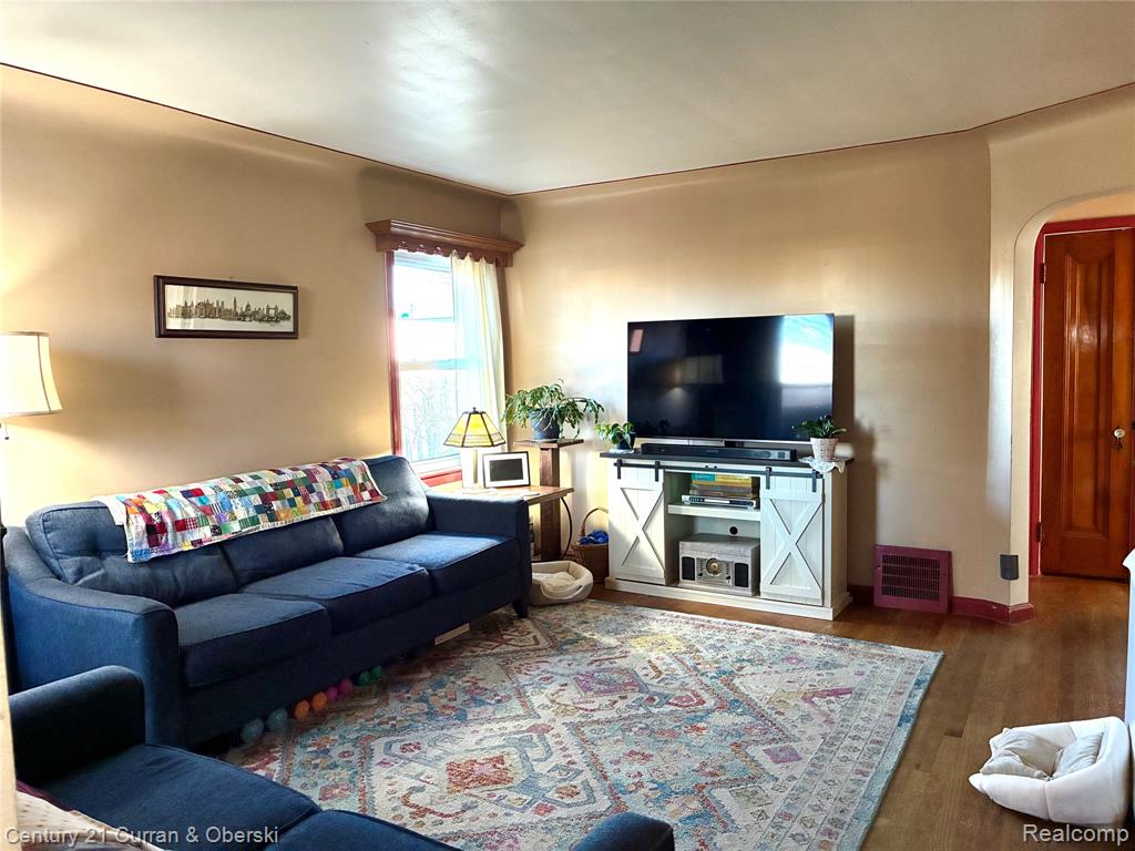 7592 Ready Avenue, Warren, MI 48091 — Photo 3