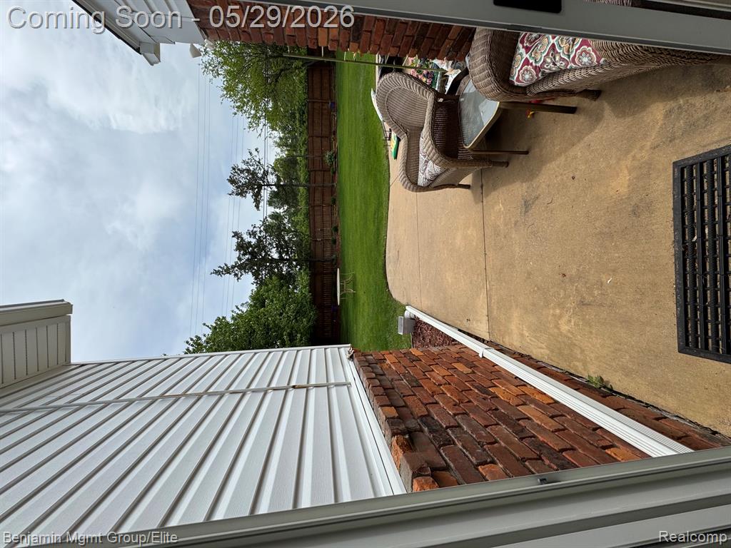 18769 Walmer Lane, Beverly Hills, MI 48025 — Photo 26