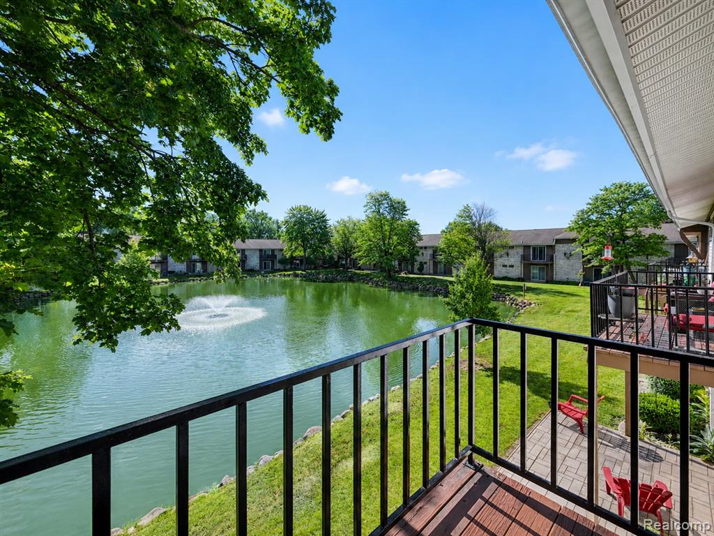 7592 Woodview Street, 4, Westland, MI — Photo 2