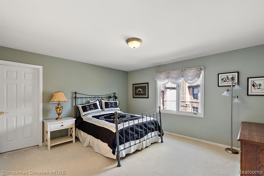 6811 BLAKEWOOD, West Bloomfield, MI — Photo 71