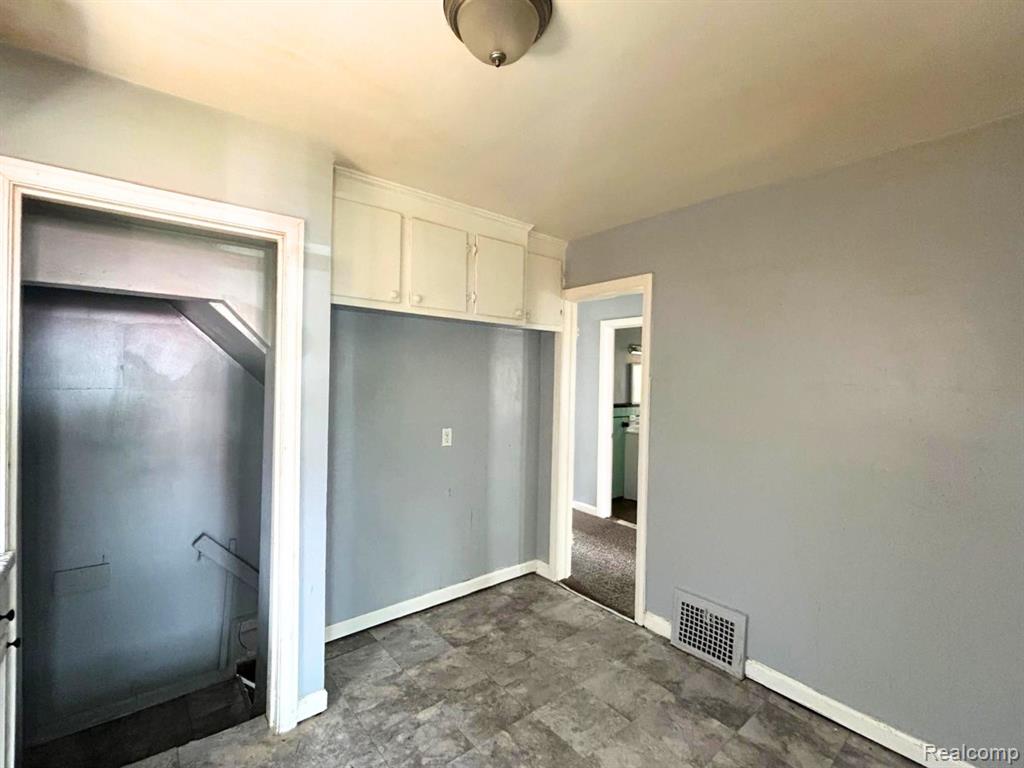 15256 Fordham Street, Detroit, MI 48205 — Photo 8