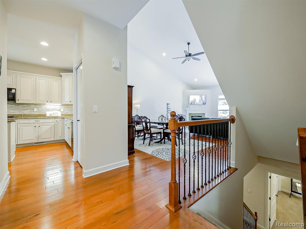 7212 Berry, West Bloomfield, MI — Photo 7