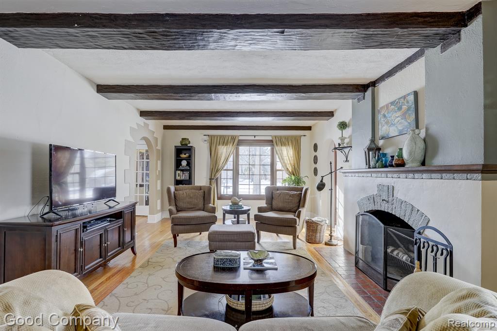 18930 Hillcrest Street, Beverly Hills, MI 48025 — Photo 21