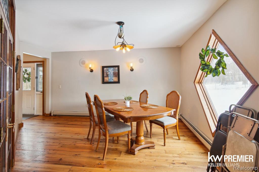 897 Annie Lang Drive, Milford, MI 48381 — Photo 11