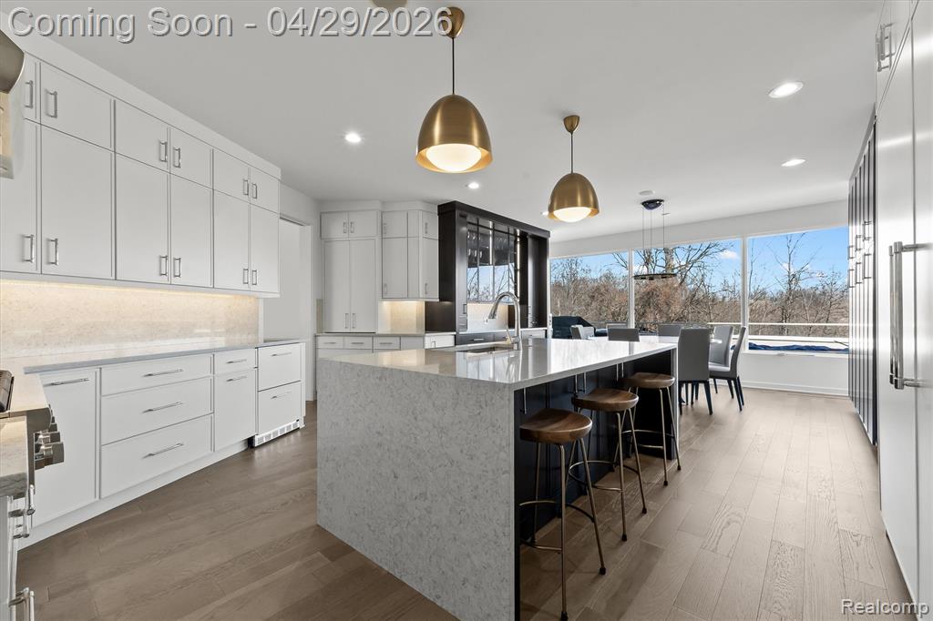 1208 HIDDEN LAKE Drive, Bloomfield Hills, MI 48302 — Photo 8