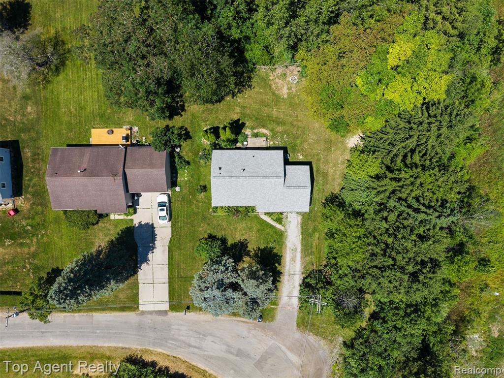 227 W Peterson Drive, Brighton, MI 48114 — Photo 29