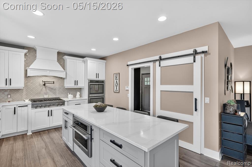 9074 Ridgefield Drive, Brighton, MI 48114 — Photo 12