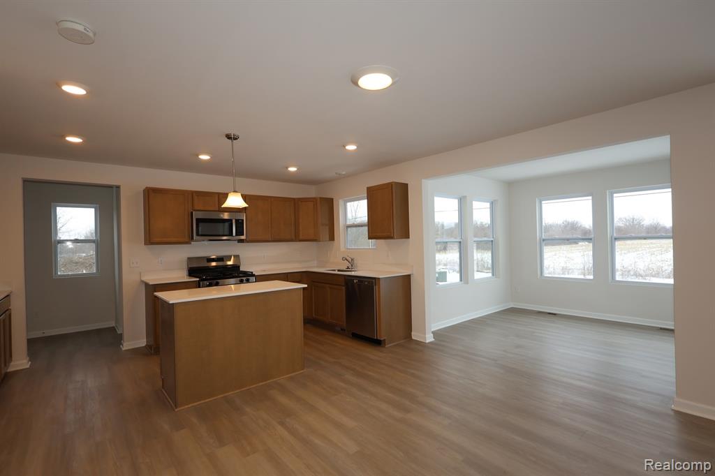 34395 Starling, Chesterfield, MI 48047 — Photo 6