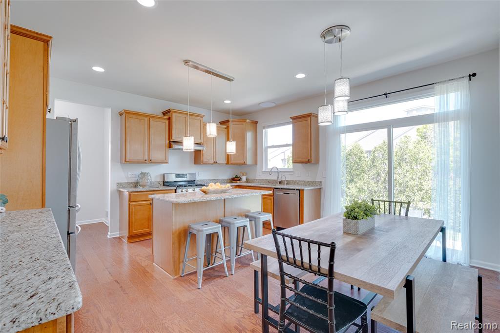 28386 Cottage Lane, New Hudson, MI 48165 — Photo 16