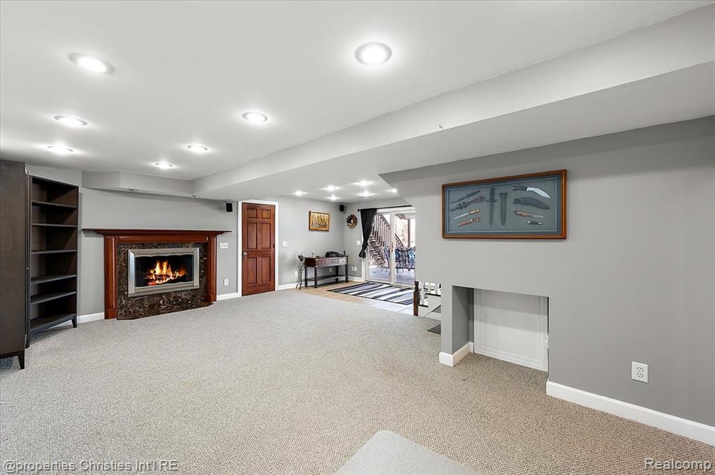 5832 Glen Echo Drive, Howell, MI 48843 — Photo 14