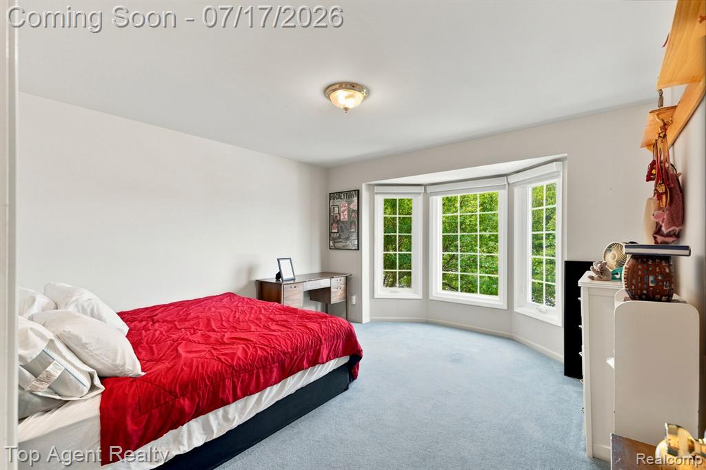 42316 Locklin Drive, Sterling Heights, MI 48314 — Photo 34