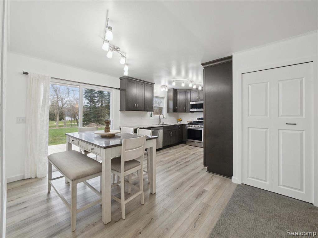 5469 HOGBACK Road, Fowlerville, MI 48836 — Photo 15