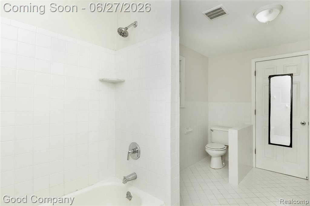 880 Notre Dame Street, Grosse Pointe, MI 48230 — Photo 17