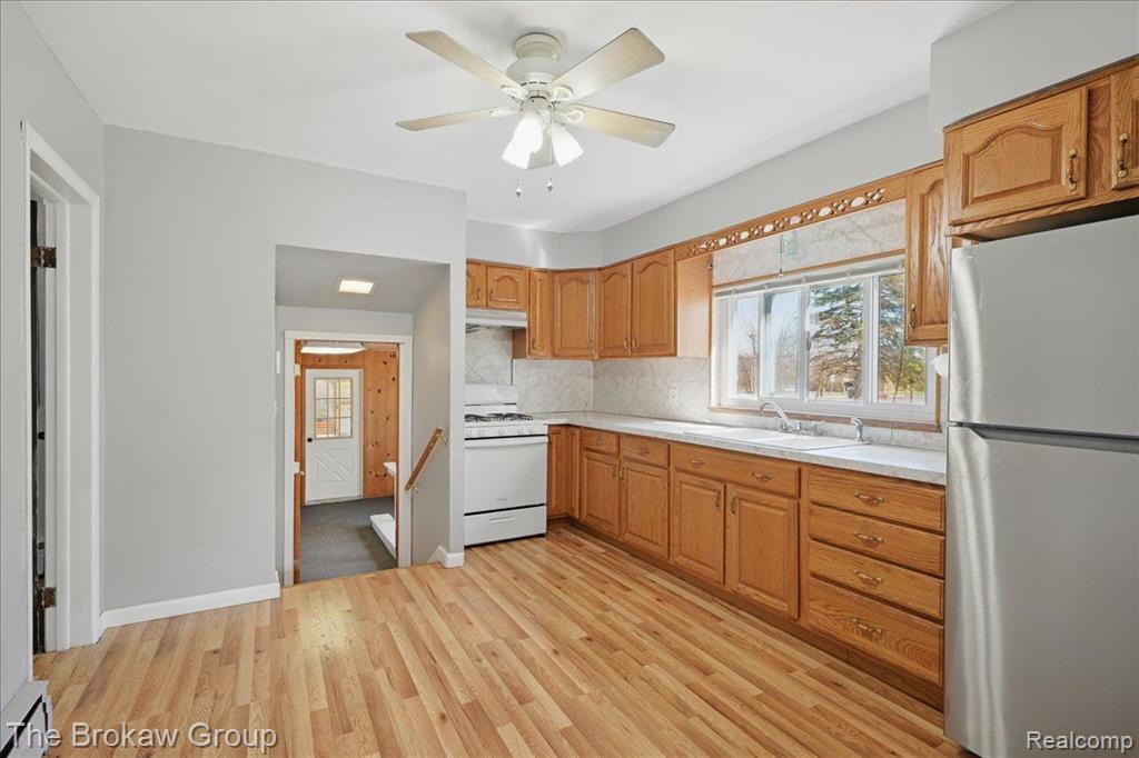 4426 MORRISH Road, Swartz Creek, MI 48473 — Photo 13