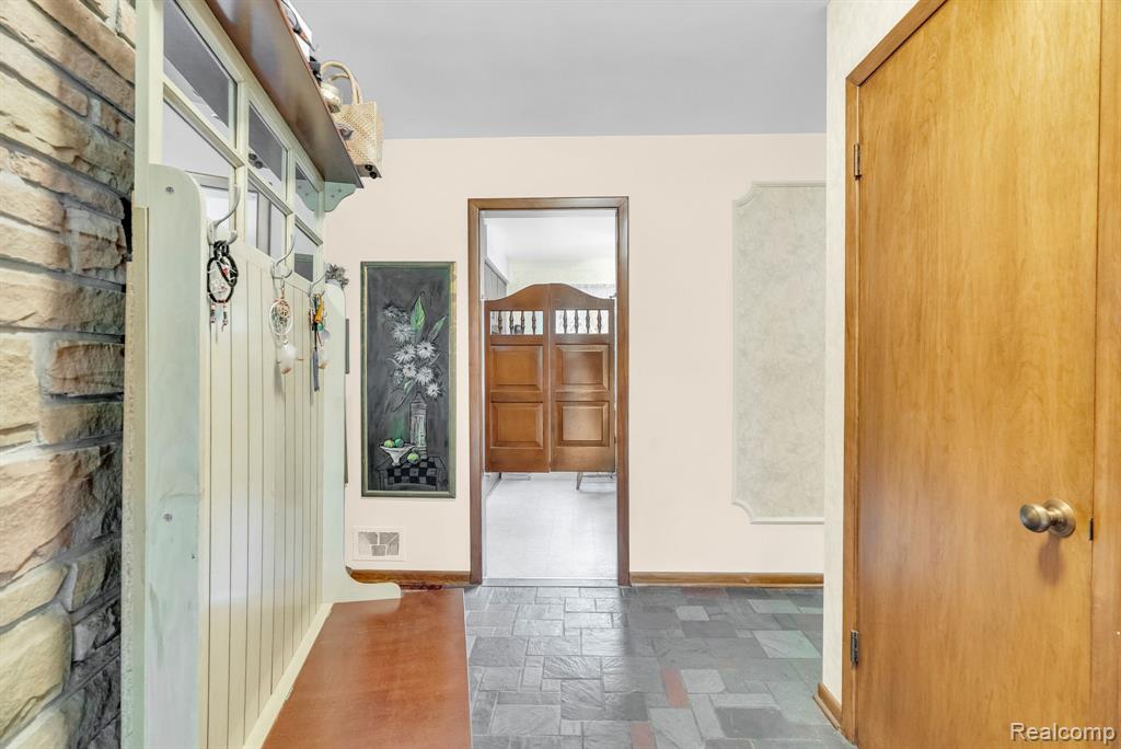 4320 Mar Moor Drive, Lansing, MI 48917 — Photo 24