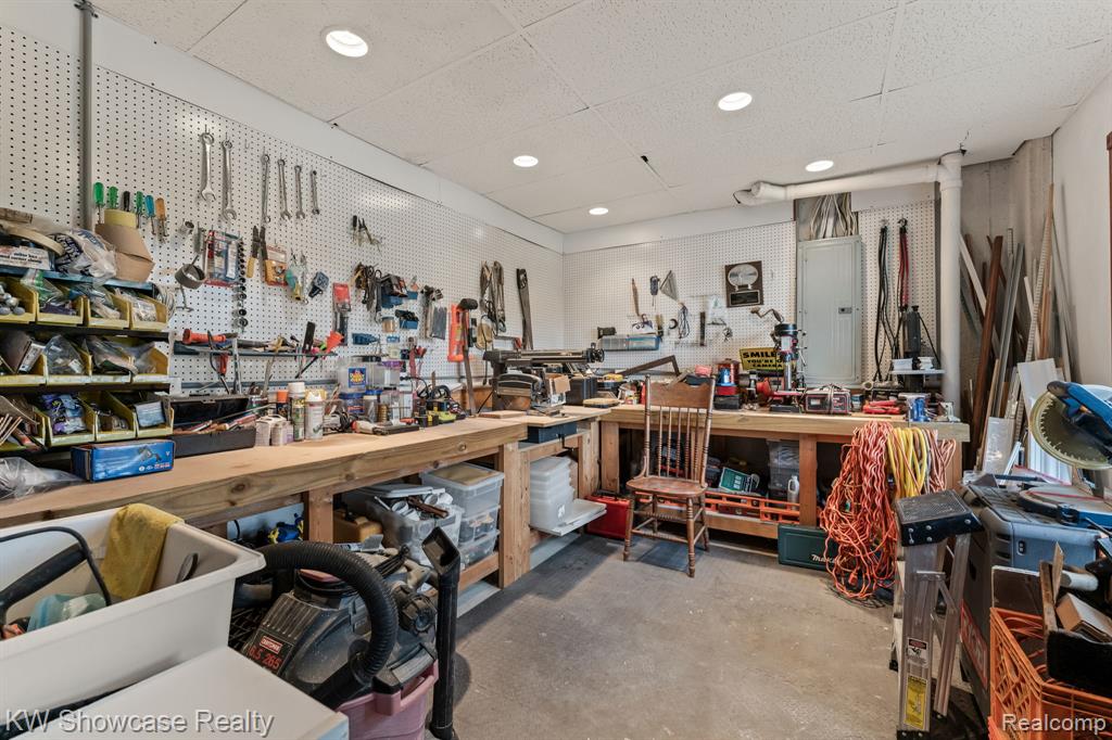 6476 Andersonville Road, Waterford, MI 48329 — Photo 49