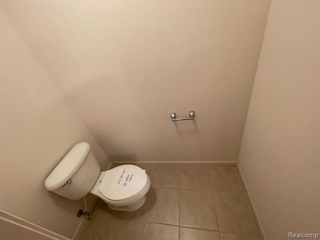 41693 CRANE Way, Novi, MI — Photo 24