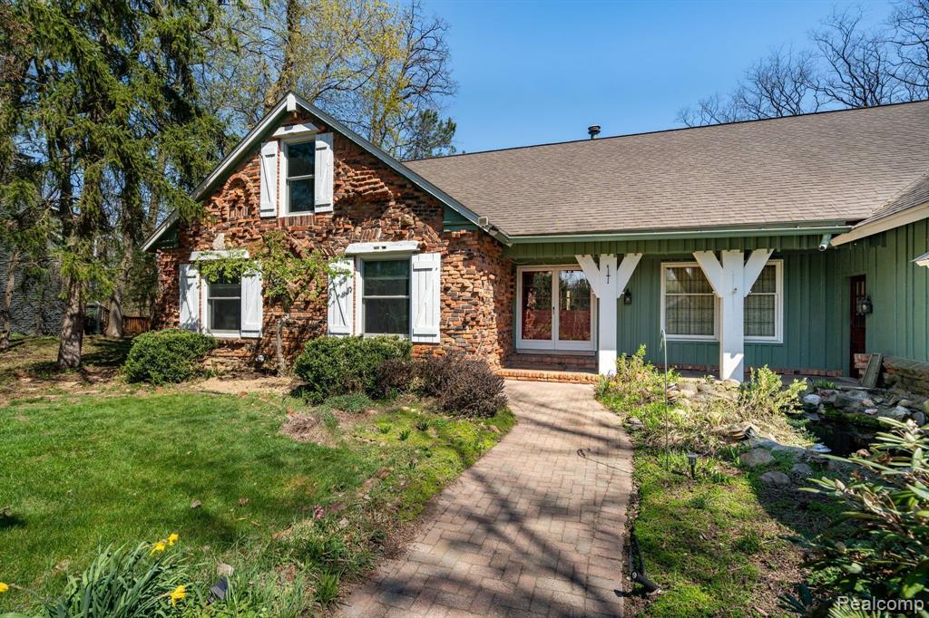 6609 Bloomfield Lane, West Bloomfield, MI — Photo 5
