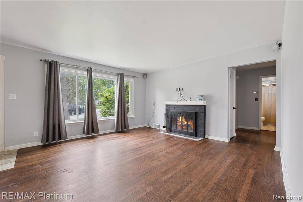 8685 Terri Drive, Westland, MI — Photo 10