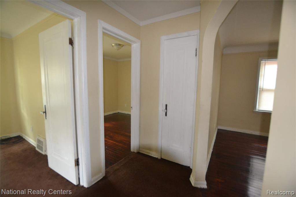 8267 Carlin Street, Detroit, MI 48228 — Photo 14
