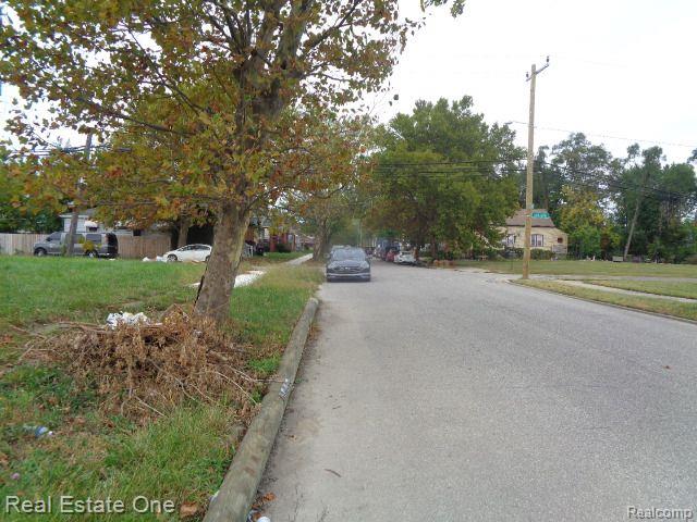 11719 GABLE Street, Hamtramck, MI 48212 — Photo 10