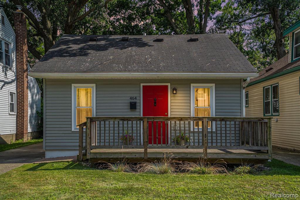 464 E MAPLEHURST Street, Ferndale, MI 48220 — Photo 2