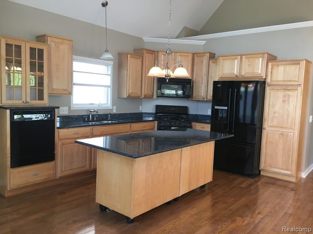 5601 MABLEY HILL Road, Fenton, MI 48430 — Photo 7